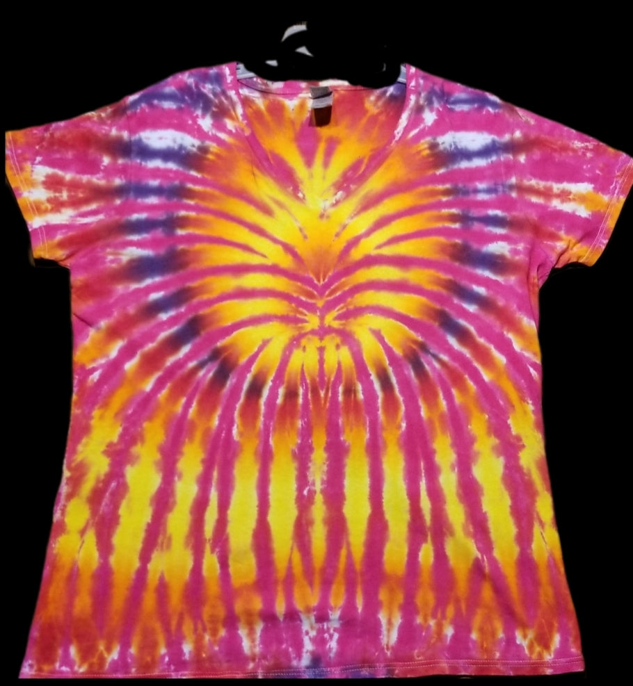 Ladies V-Neck Tie Dye T-Shirt, Large